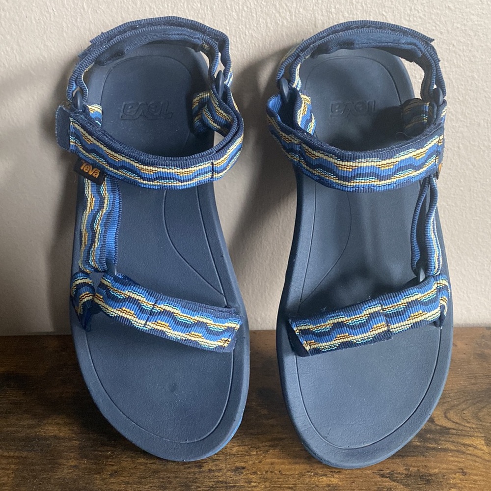 Teva Hurricane XLT 2 Boy Sz 5 Blue Gold Hook & Loop Sports Trail Sandals